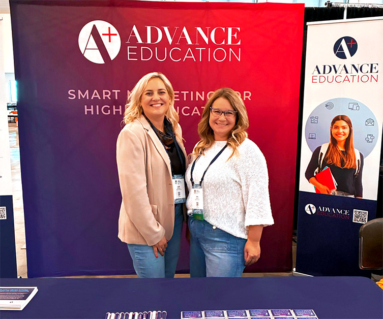 Leah Mundy at #DigiCol25